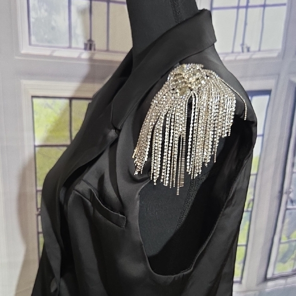 AKIRA Black Sleeveless Blazer with Silver Fringe - Picture 3 of 8